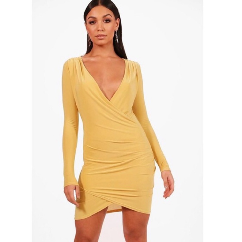 Boohoo Night Eli Slinky Drape Front Dress‎ size 6 Yellow